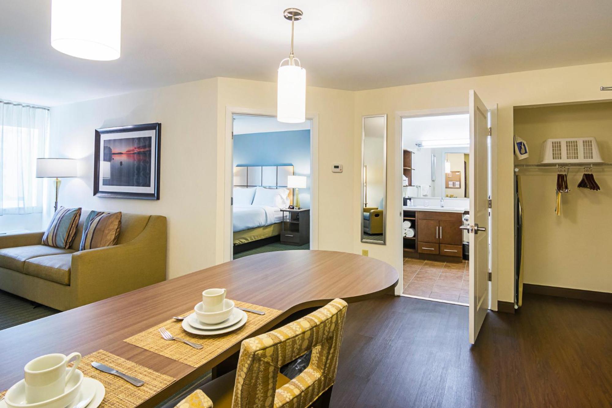 Candlewood Suites - Pensacola - University Area By Ihg Ngoại thất bức ảnh